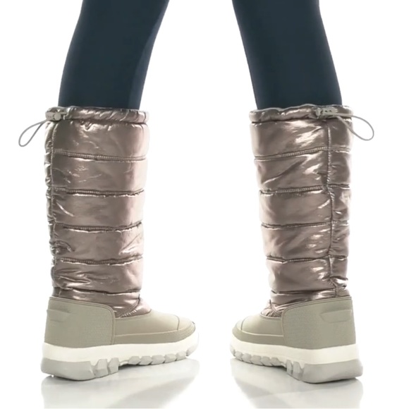 Hunter Original Insulated Tall Snow Boot - Picture 12 of 16